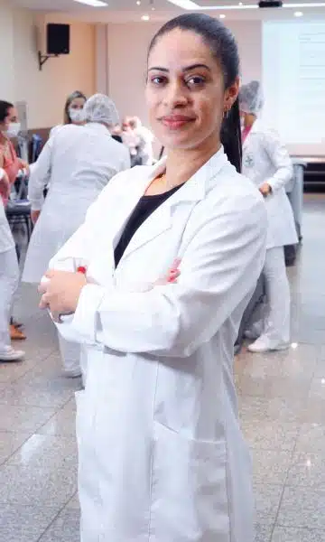 Carla Daiane - Biomedicina Estética