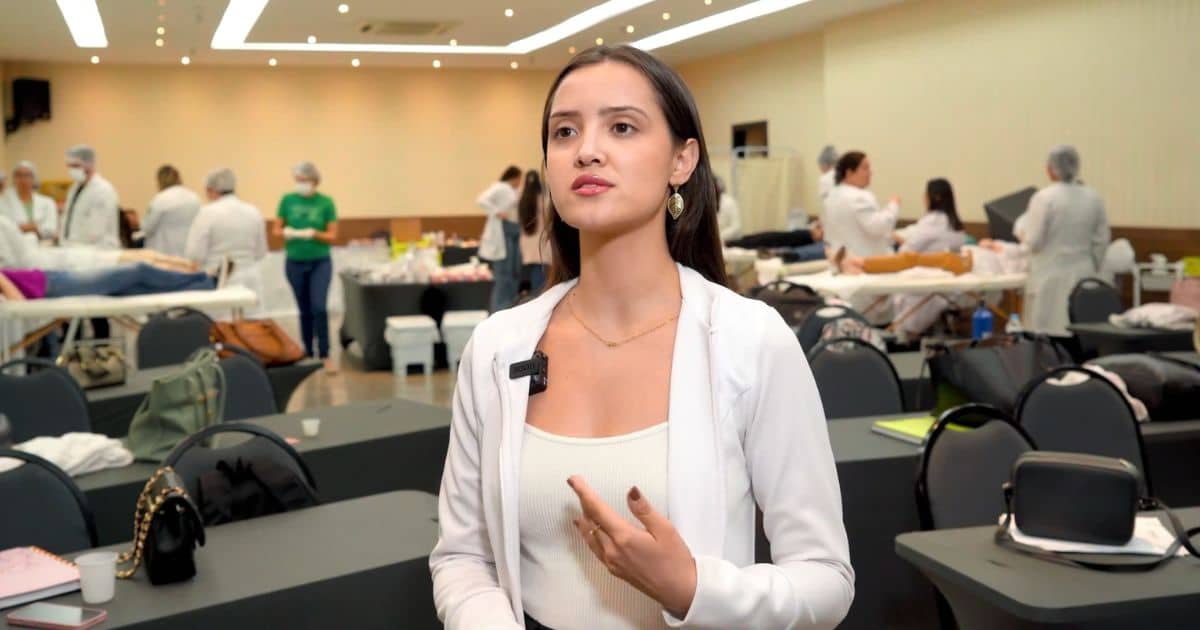 Ana Paula Fonseca Enfermeira alcanca seu lugar e da adeus a rotina de trabalho no hospital