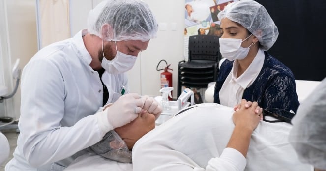 Pós-Graduação em Biologia Estética: Guia Completo para Biólogos que Querem Atuar na Estética