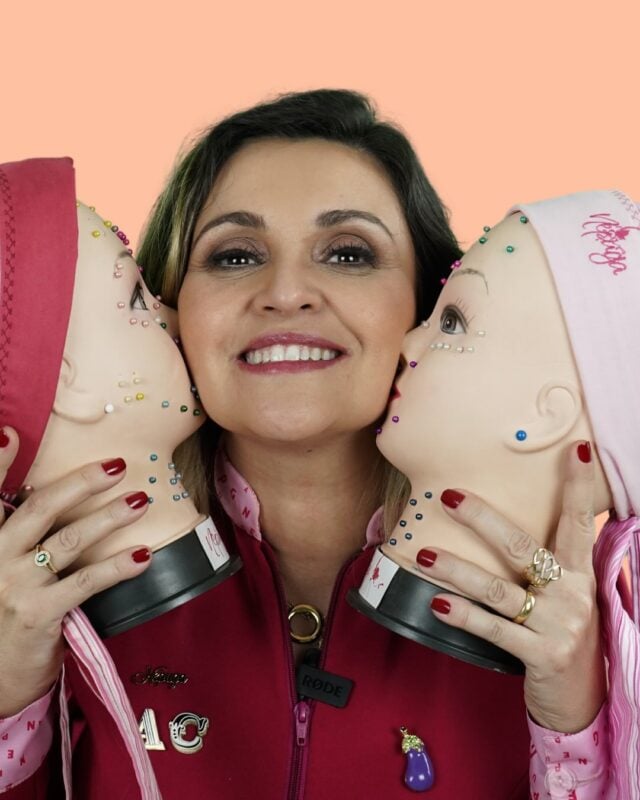 ✨ Relembrando o marco que mudou para sempre a história da Biomedicina Estética.

Nas mãos da Dra. Ana Carolina Puga, precursora da Biomedicina Estética no Brasil, a Nepuguetty®️ se tornou símbolo de inovação, didática e excelência. Cada ponto marcado representa não apenas anatomia, mas também a coragem de abrir caminhos na área que hoje transforma milhares de vidas.

📍 Mais do que ensinar, a Dra. Ana Carolina inspira — mostrando que a verdadeira liderança nasce quando ciência, cuidado e propósito se unem em uma só missão.

O Sucesso Está Em Suas Mãos.

#SaúdeEstética #BiomedicinaEstética #Nepuguetty #TBTNepuga #OSucessoEstáEmSuasMãos