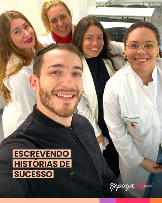 Dia de prática, troca e conexão!

O farmacêutico @migueliugas registrou um momento especial ao lado das colegas, @tairinefernandez , @ste.llopes e @veroolopes durante as vivências clínicas de Toxina Botulínica no Nepuga.

Formações como essa vão muito além da técnica. É onde a prática se une ao networking, e onde cada aplicação representa um passo rumo à excelência profissional. 💉✨

Em cada unidade, a proposta da @dra.anacarolinapuga  segue viva: formar profissionais seguros, capacitados e protagonistas da Saúde Estética.

#SaúdeEstética #FarmáciaEstética #VivênciaClínica #NetworkingNaEstética #NepugaCampinas #ProtagonismoProfissional #toxinabotulinica